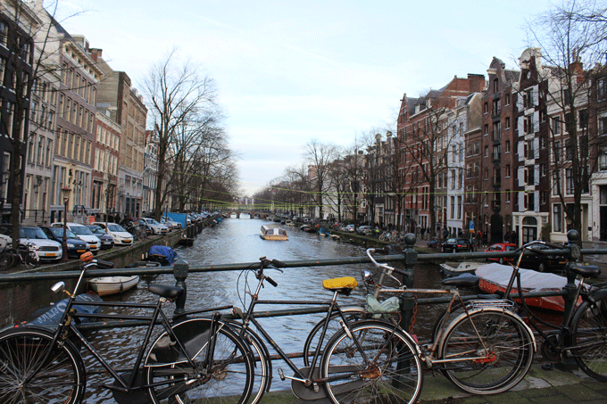 The name of this canal is the Herengracht (gentlemans canal).