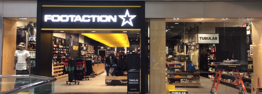 The storefront of Footaction at Woodfield Mall.