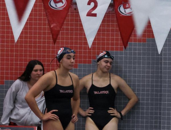 Girls Swim & Dive look to reach mid-season goals